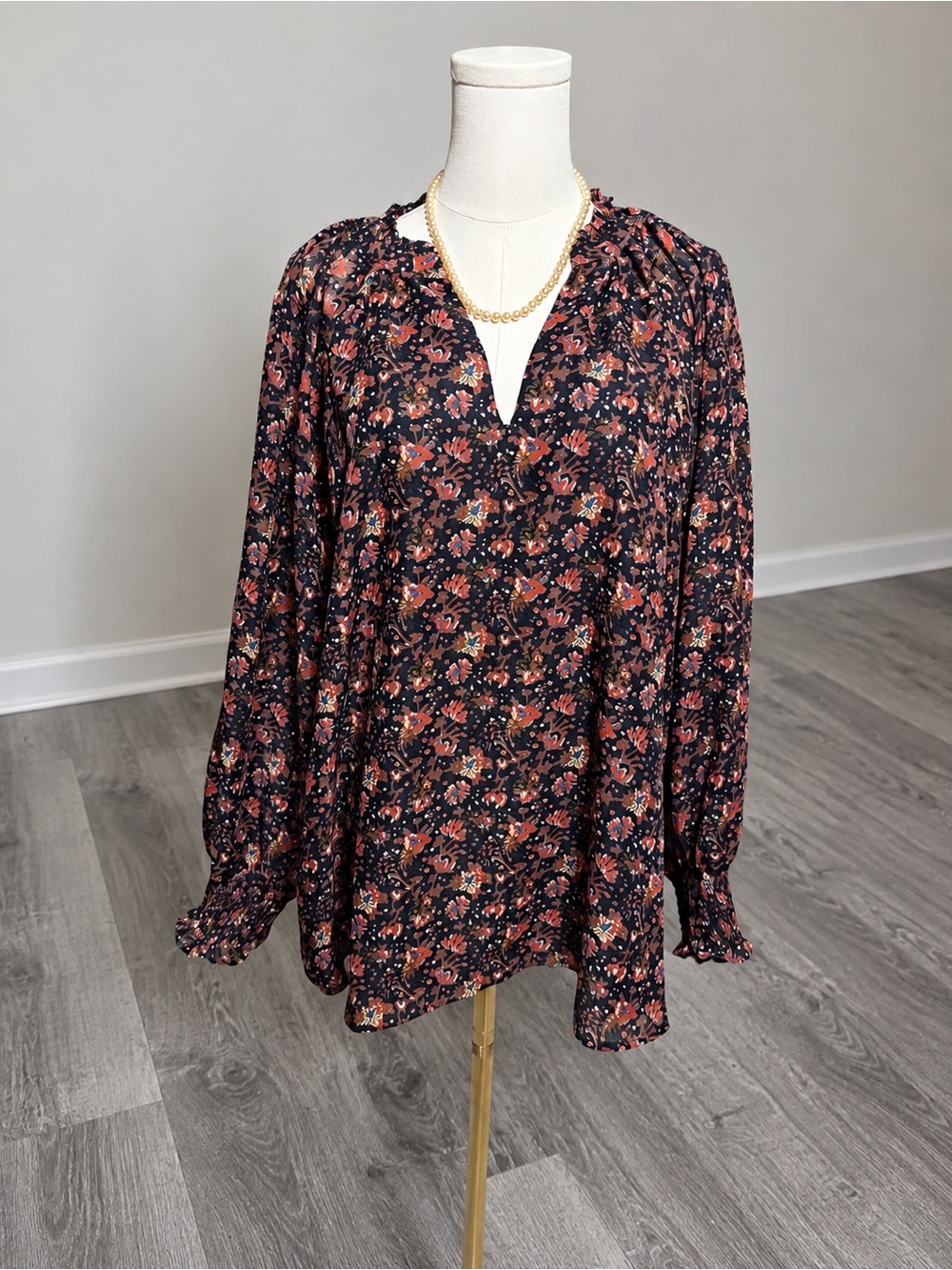 Philosophy Black Floral V-Neck Long Sleeve Tunic